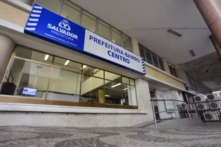 Mutirão leva serviços gratuitos de saúde e assistência social a 10 regiões de Salvador