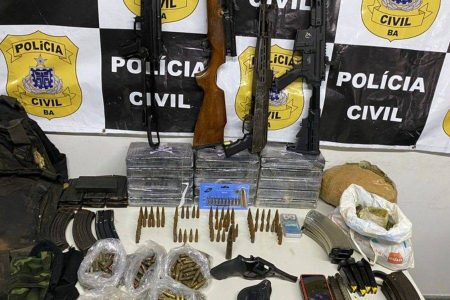 Suspeito de participação em duplo homicídio é preso durante operação em Xique-Xique Suspeito de participação em duplo homicídio é preso durante operação em Xique-Xique