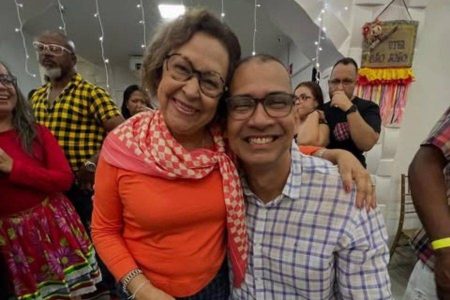Em greve contra prefeitura, Sindseps faz festa com patrocínio de governo Jerônimo