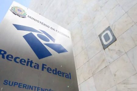 Mais de 100 mil baianos não entregaram o Imposto de Renda 2025 no prazo e podem ser multados