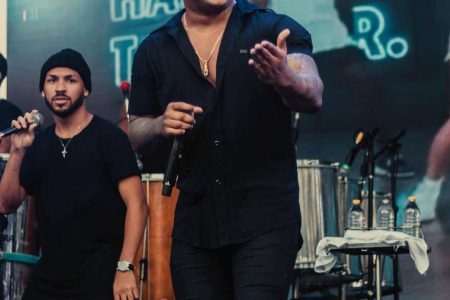 “O povo que tá pedindo”: La Fúria lança música sobre término inesperado de Virgínia e Zé Felipe