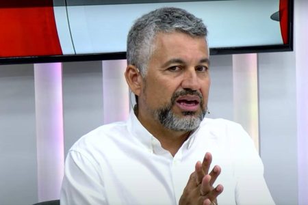 Elmo Vaz se aproxima de Carletto e pode migrar para o Avante