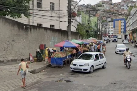 Vendedor de frutas é morto a tiros enquanto trabalhava no Largo da Calçada