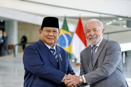 Lula e presidente da Indonésia ignoram caso Juliana Marins em declaração à imprensa