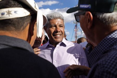 Governador esteve com desembargador antes de vetar projeto que previa redistribuição de custas cartoriais