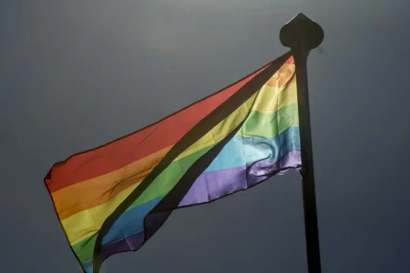 Falta de dados expõe apagamento de violência contra população LGBTQIAPN+ na Bahia Falta de dados expõe apagamento de violência contra população LGBTQIAPN+ na Bahia