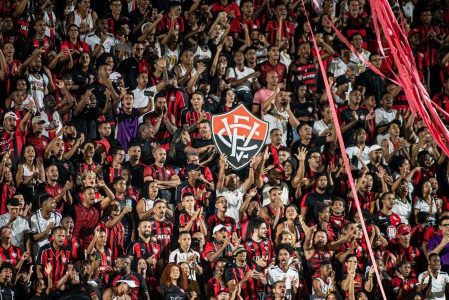 Torcida do Vitória reclama e patrocinadora lança promoção de ingressos para o Ba-Vi