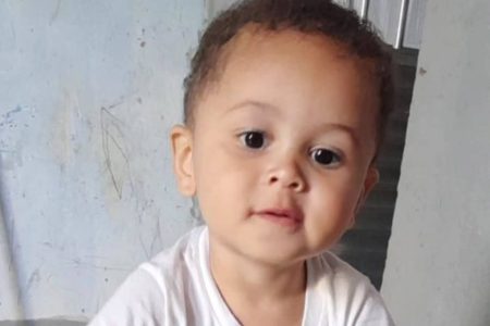 Motorista que atropelou e matou bebê em Vitória da Conquista se entrega à polícia e é preso