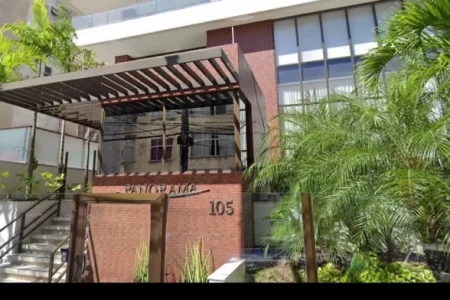 Homem é encontrado morto com marcas de sangue em apartamento na Barra Homem é encontrado morto com marcas de sangue em apartamento na Barra