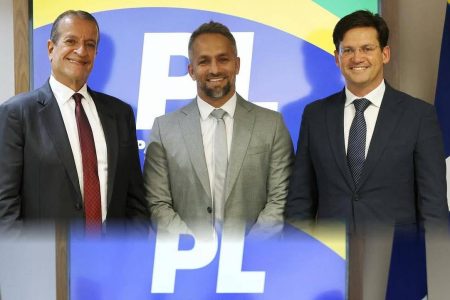 Roma confirma Flávio Matos como pré-candidato a deputado federal pelo PL em 2026