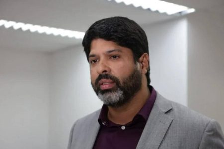 Secretário da Seap enfrenta pressão para deixar o cargo após fugas, regalias e nomeação polêmica na Bahia