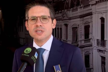 Motta elogia decisão do Senado e respeita rejeição da PEC da Blindagem: “Cumpriu seu papel” Motta elogia decisão do Senado e respeita rejeição da PEC da Blindagem: “Cumpriu seu papel”