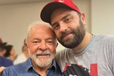 Filho de Lula pega carona em avião da FAB pela segunda vez em 2025
