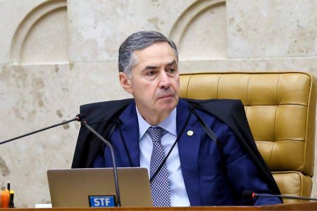 Barroso anuncia aposentadoria do STF Barroso anuncia aposentadoria do STF