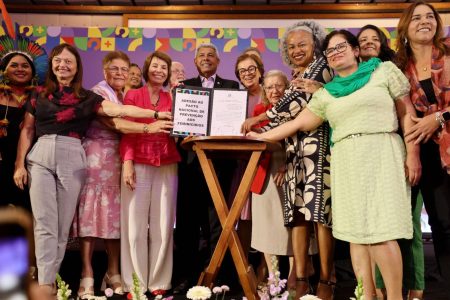 Jerônimo anuncia adesão da Bahia ao Pacto Nacional de Prevenção aos Feminicídios