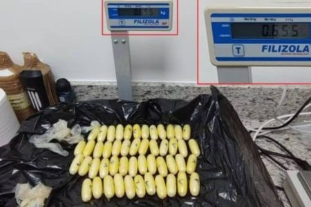 Jovem é presa no Aeroporto de Salvador com cápsulas de cocaína