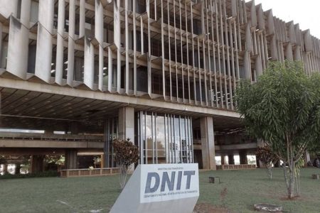 Dnit pode pagar mais de R$ 12 milhões a empresa investigada por irregularidades na Bahia