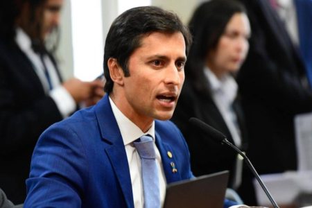 Acordo entre oposição e governo garante escolha para a vice-presidência da CPI do INSS
