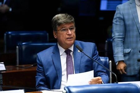 “Governo queria pouca visibilidade, mas terá desgastes”, diz presidente da CPI do INSS “Governo queria pouca visibilidade, mas terá desgastes”, diz presidente da CPI do INSS