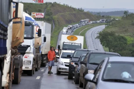 Juíza federal manda governo reativar radares em rodovias