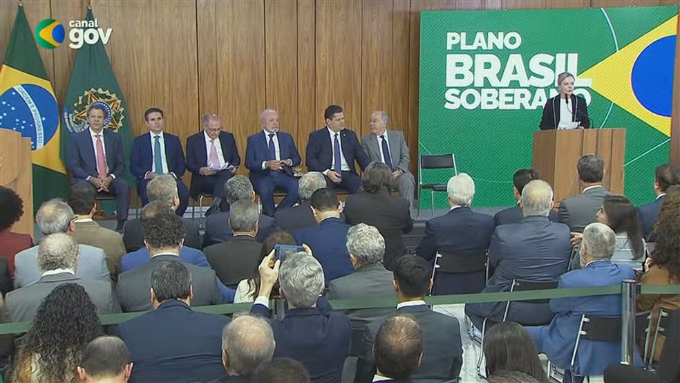 Governo lança plano “Brasil Soberano” com crédito para empresas afetadas por tarifaço de Trump Governo lança plano “Brasil Soberano” com crédito para empresas afetadas por tarifaço de Trump