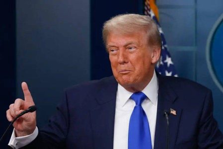 Porta-voz dos EUA diz que Trump está disposto a negociar tarifas com Brasil