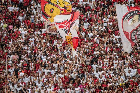 Vitória leva mais de 400 mil torcedores ao Barradão em 2025 e arrecada R$ 11 milhões