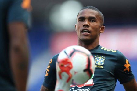 Ex-jogador da Seleção Brasileira tem prisão decretada por atraso na pensão