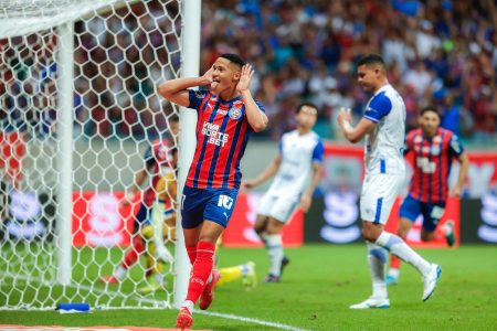 Pentacampeão! Bahia atropela Confiança e ganha Copa do Nordeste