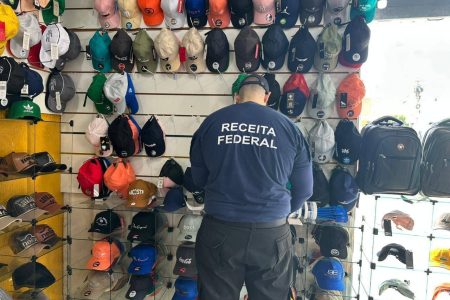 Receita Federal realiza operação contra contrabando em Vitória da Conquista e Jequié