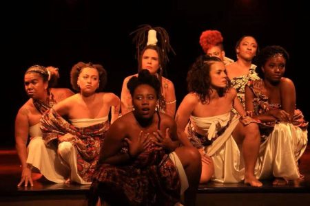 Festival Estudantil de Artes Cênicas da Bahia começa em Salvador com apresentações gratuitas
