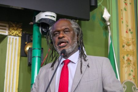 Sílvio Humberto se pronuncia sobre denúncia e acusa ativista de extorsão e difamação Sílvio Humberto se pronuncia sobre denúncia e acusa ativista de extorsão e difamação