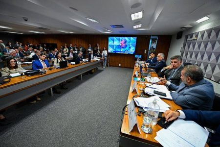 CPMI do INSS articula audiência com Toffoli para liberar dados sigilosos de Vorcaro e do Master