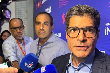ACM Neto desafia Jerônimo e diz estar pronto para debate sobre a Bahia ACM Neto desafia Jerônimo e diz estar pronto para debate sobre a Bahia