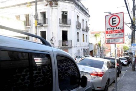Projeto aprovado na Câmara Municipal propõe prazo de 72h para pagamento da Zona Azul em Salvador Projeto aprovado na Câmara Municipal propõe prazo de 72h para pagamento da Zona Azul em Salvador