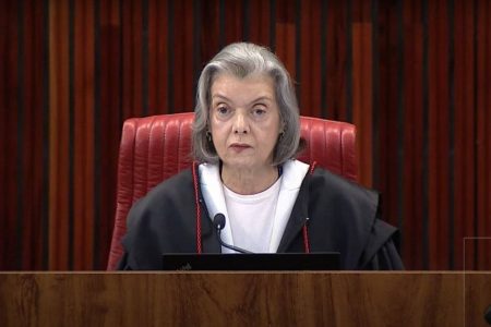 Cármen Lúcia defende mais presença feminina no Supremo Tribunal Federal