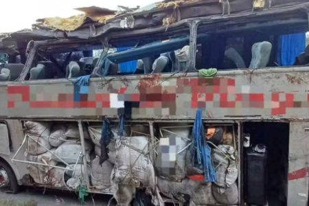 Corpos de vítimas de acidente com ônibus na BR-423 são identificados por digitais em Pernambuco Corpos de vítimas de acidente com ônibus na BR-423 são identificados por digitais em Pernambuco