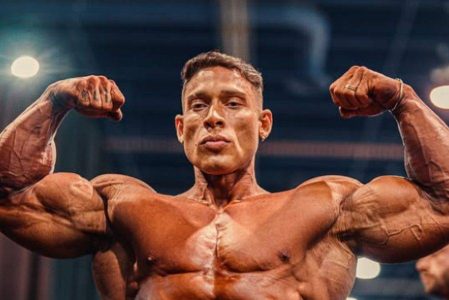 Brasileiro Ramon Dino conquista o Classic Physique no Olympia 2025