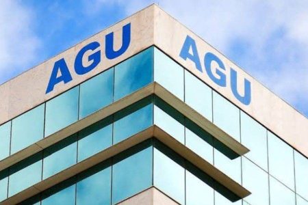AGU notifica Meta para remover conteúdos ligados à falsificação de bebidas AGU notifica Meta para remover conteúdos ligados à falsificação de bebidas