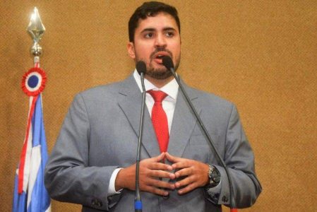 Golpe usa nome do deputado Jordávio Ramos no WhatsApp