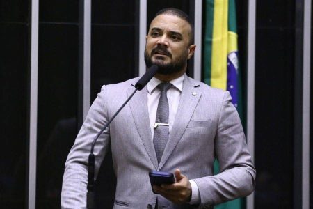 Capitão Alden propõe projeto para endurecer punições a menores envolvidos em crimes graves Capitão Alden propõe projeto para endurecer punições a menores envolvidos em crimes graves