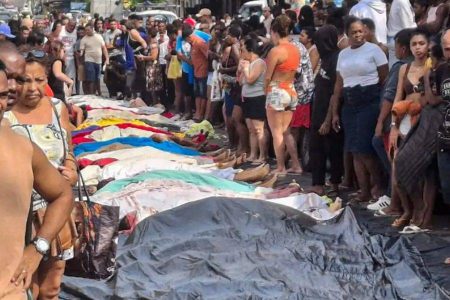 Bahia e Rio articulam retorno dos corpos de baianos mortos em operação policial Bahia e Rio articulam retorno dos corpos de baianos mortos em operação policial