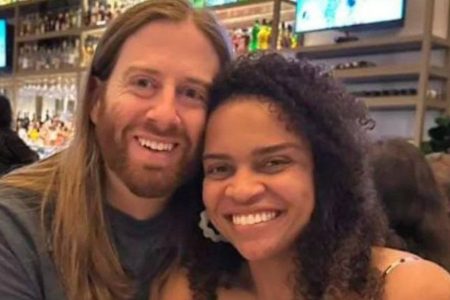 Cineasta brasileira Bárbara Marques é libertada nos Estados Unidos após um mês detida