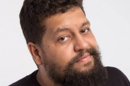 Comediante baiano questiona operação mais letal no Rio: “Quando foi que o tráfico matou 60 pessoas de vez?”