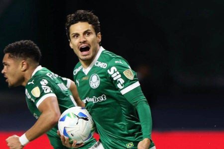 Palmeiras goleia a LDU e garante final brasileira na Libertadores Palmeiras goleia a LDU e garante final brasileira na Libertadores