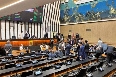 Votação sobre prisão de Binho Galinha ocorre de forma secreta na Alba