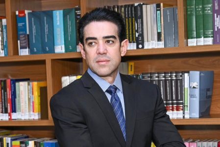 Saiba quem é o baiano Bruno Dantas, cotado para o STF