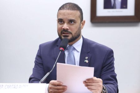 Deputado critica postura de Jerônimo Rodrigues no combate ao crime organizado Deputado critica postura de Jerônimo Rodrigues no combate ao crime organizado