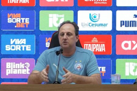 Rogério Ceni atribui derrota do Bahia ao desgaste físico após sequência intensa de jogos Rogério Ceni atribui derrota do Bahia ao desgaste físico após sequência intensa de jogos
