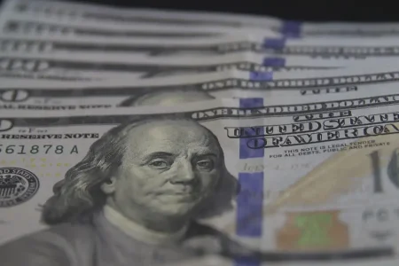 Dólar fecha abaixo de R$ 5,40 pela primeira vez em 11 dias Dólar fecha abaixo de R$ 5,40 pela primeira vez em 11 dias